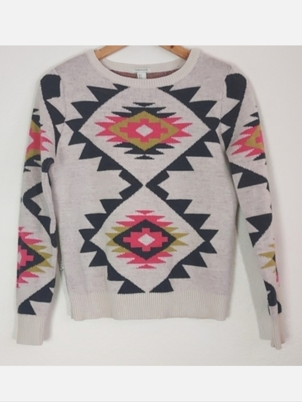 Forever 21 Women's Wool Blend Sweater Southwest Print Cream Size Small